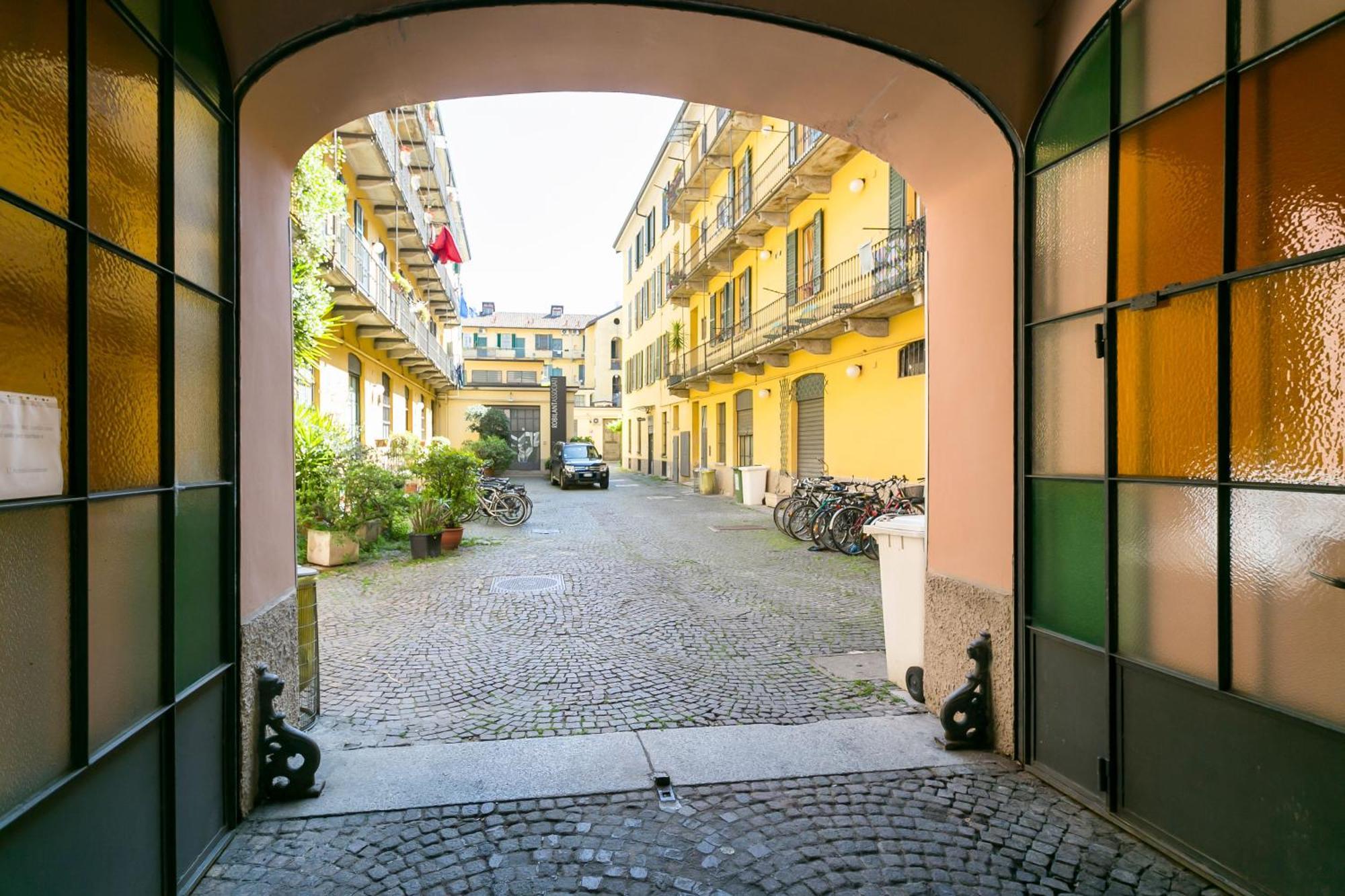 Milano Apartments Vigevano 41 Bagian luar foto