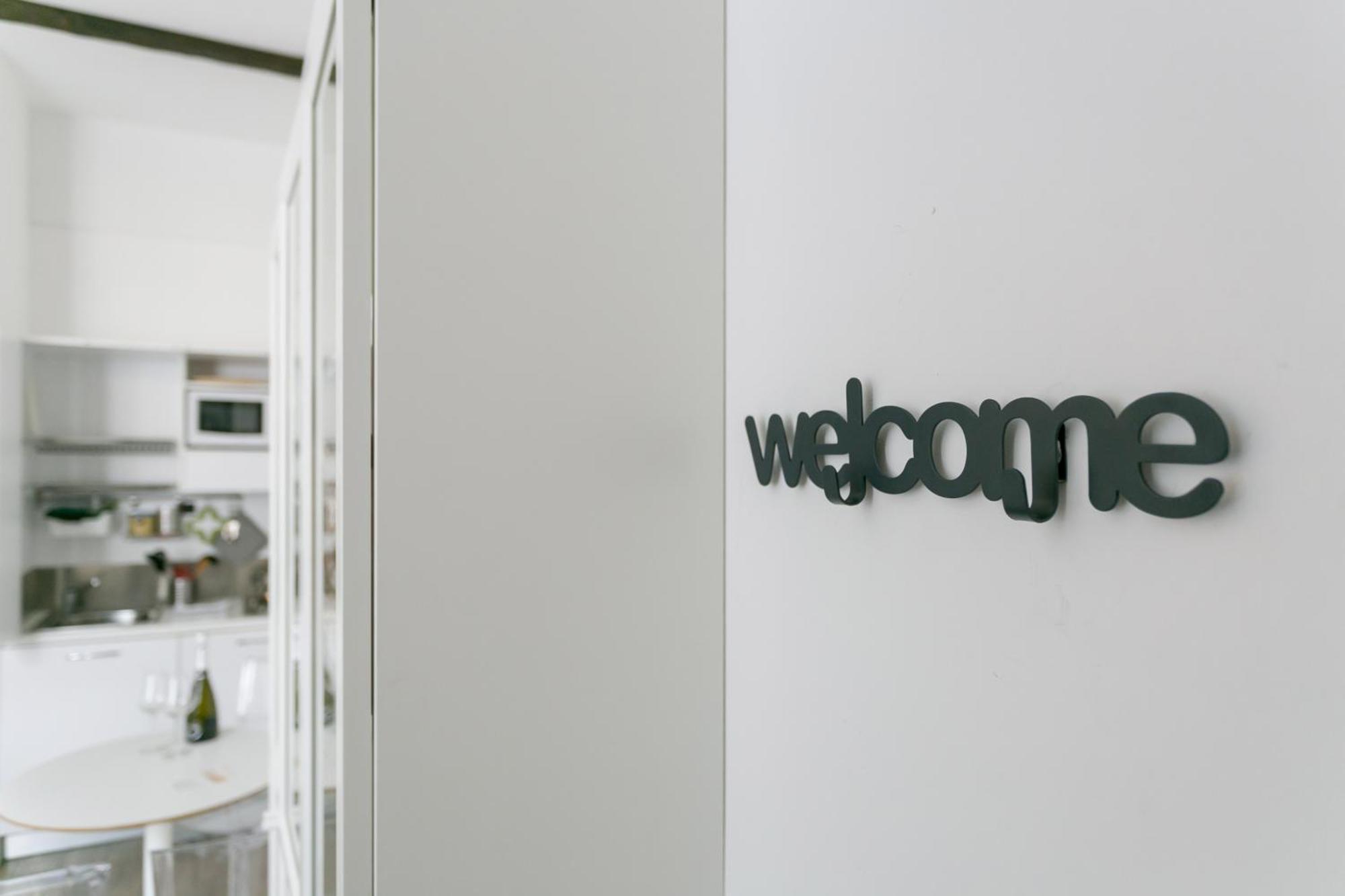 Milano Apartments Vigevano 41 Bagian luar foto