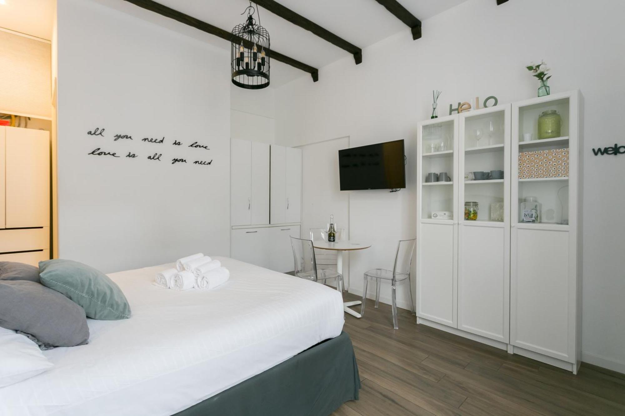 Milano Apartments Vigevano 41 Bagian luar foto