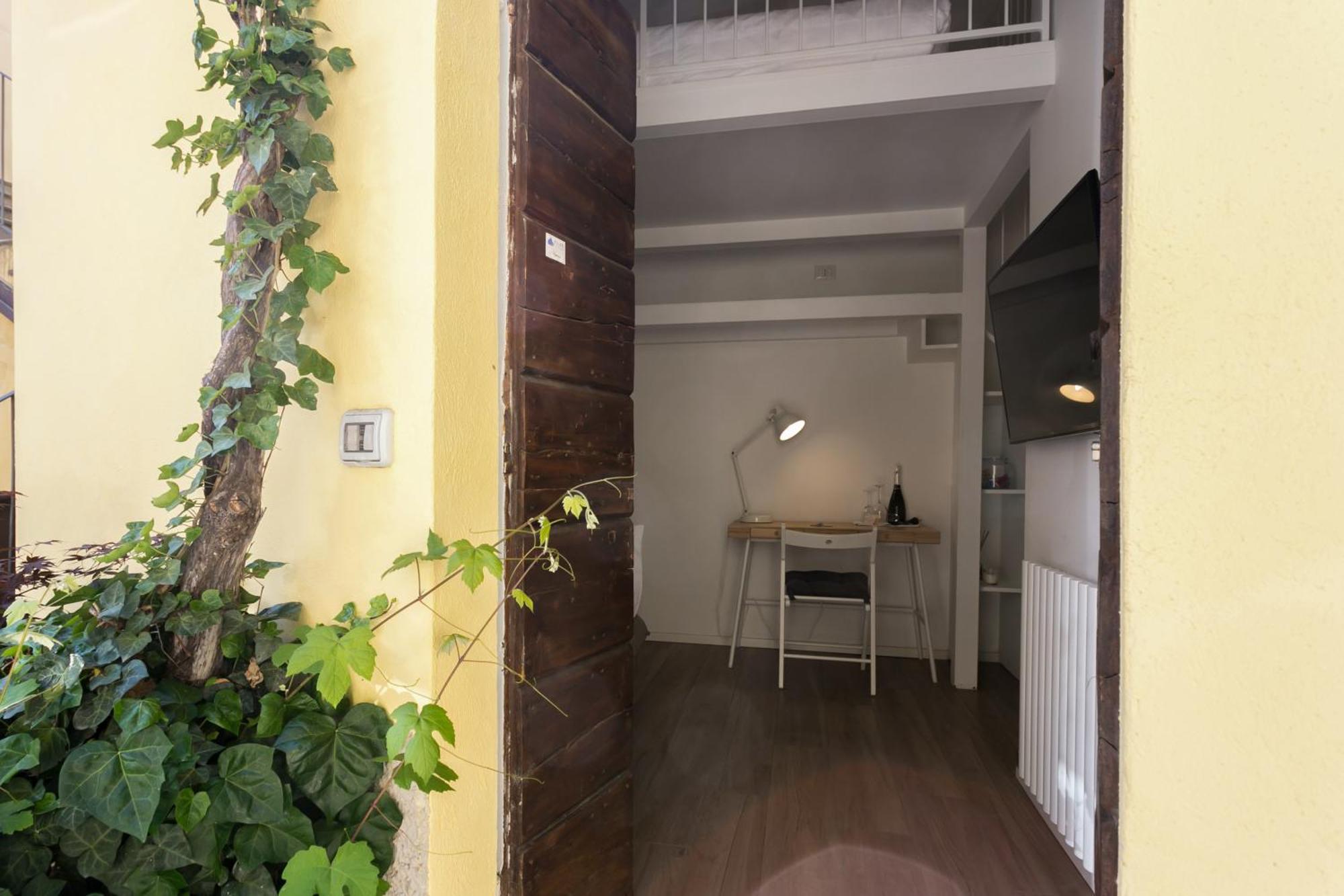 Milano Apartments Vigevano 41 Bagian luar foto